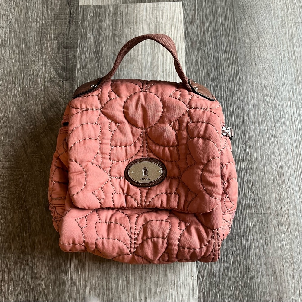 Fossil quilted makeup bag